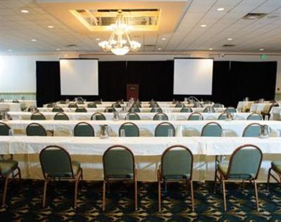 фото отеля Turf Valley Resort and Conference Center