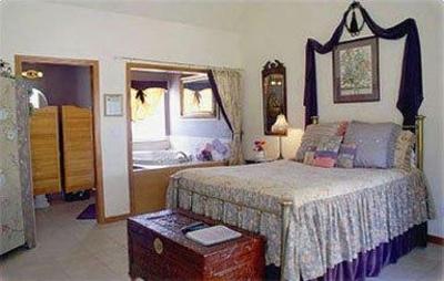 фото отеля Serenity Farmhouse Inn