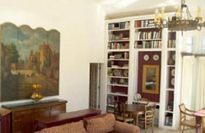 фото отеля Serenity Farmhouse Inn