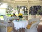 фото отеля Serenity Farmhouse Inn