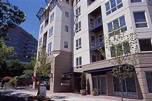 фото отеля Bridgestreet Village Lovejoy Hotel Portland (Oregon)