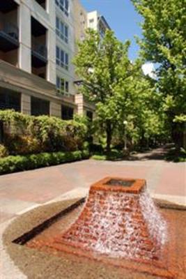 фото отеля Bridgestreet Village Lovejoy Hotel Portland (Oregon)