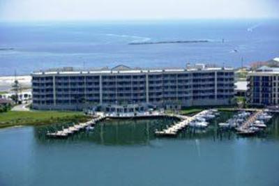 фото отеля Meyer Real Estate Vacation Rentals Mariner Pass Orange Beach