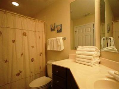 фото отеля Meyer Real Estate Vacation Rentals Mariner Pass Orange Beach