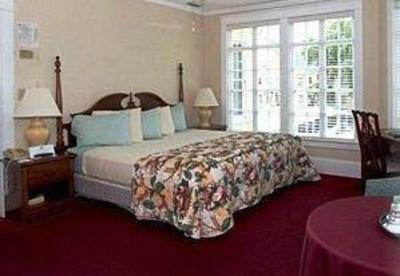 фото отеля Lakeside Inn Mount Dora