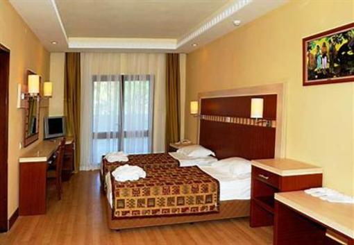 фото отеля Green Beach Resort
