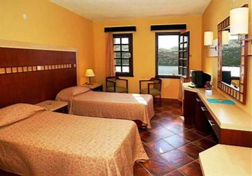 фото отеля Green Beach Resort