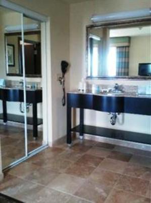 фото отеля Hampton Inn & Suites McAlester