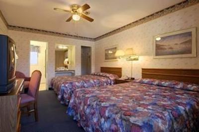 фото отеля Americas Best Value Inn-Tahoe City Lake Tahoe