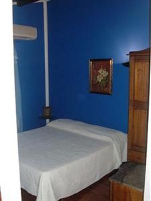 фото отеля Bed & Breakfast La Finestra sul Parco Cefalu