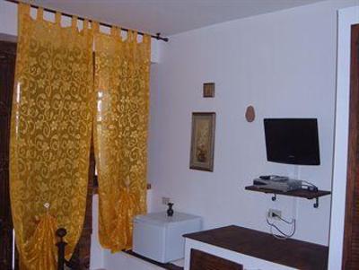 фото отеля Bed & Breakfast La Finestra sul Parco Cefalu