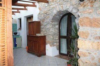 фото отеля Bed & Breakfast La Finestra sul Parco Cefalu