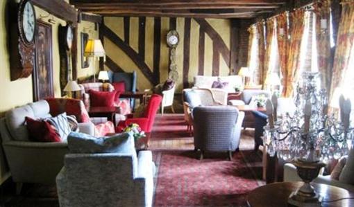 фото отеля Saracens Head Hotel