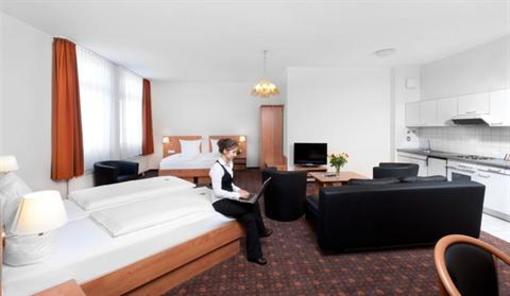 фото отеля Hotel Dreilanderbrucke