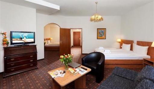 фото отеля Hotel Dreilanderbrucke