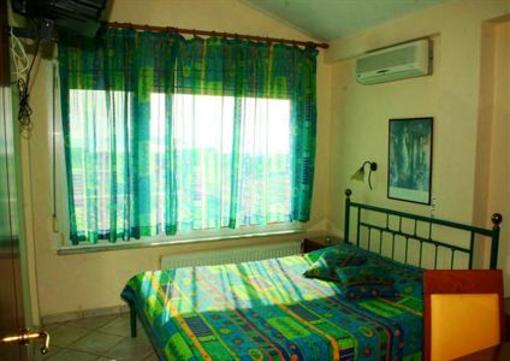 фото отеля Kelyfos Hotel Neos Marmaras