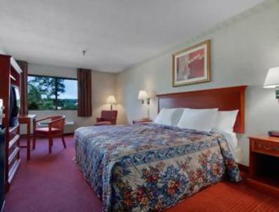 фото отеля Econo Lodge Frederick