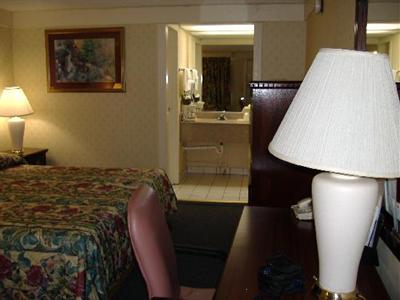 фото отеля Econo Lodge Frederick