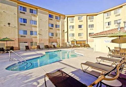 фото отеля Fairfield Inn Albuquerque Airport
