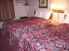 фото отеля Columbus Inn & Suites