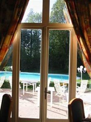 фото отеля Domaine Des Sequoias Hotel Bourgoin-Jallieu