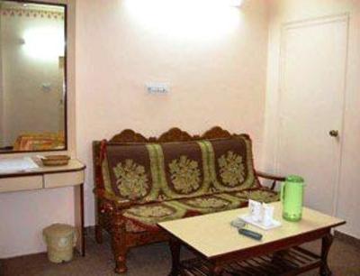 фото отеля Hotel Surbhi Palace