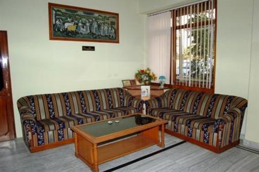 фото отеля Hotel Surbhi Palace