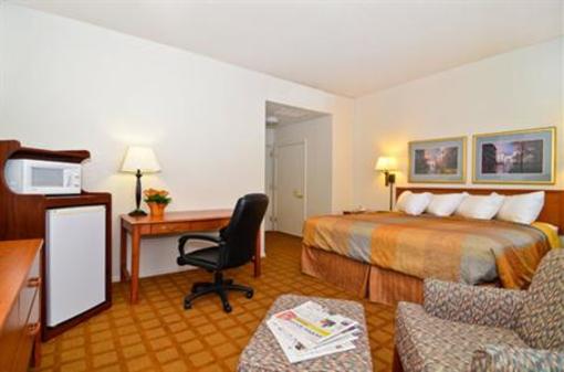 фото отеля Fairfield Inn & Suites by Marriott Milwaukee Downtown