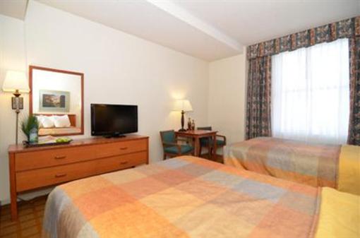 фото отеля Fairfield Inn & Suites by Marriott Milwaukee Downtown