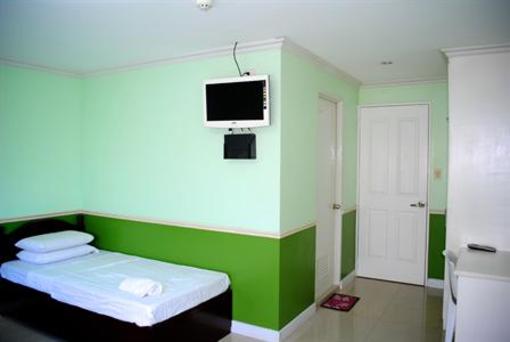фото отеля Cebu Fiesta Business Suites