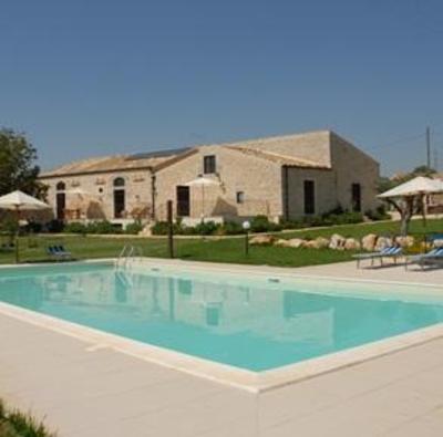 фото отеля Masseria Sant'Elia