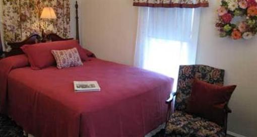 фото отеля Scarborough Inn Bed & Breakfast