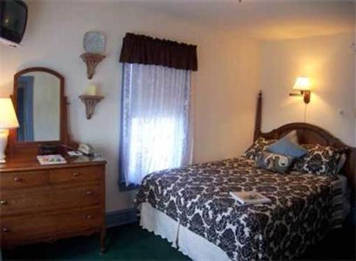 фото отеля Scarborough Inn Bed & Breakfast