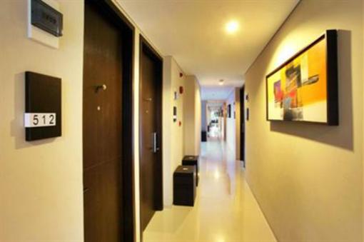 фото отеля Tendean Residence