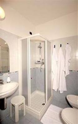фото отеля Hotel Gabbiano Rimini