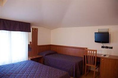 фото отеля Hotel Gabbiano Rimini