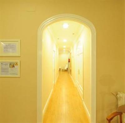 фото отеля Hostal Santillan Madrid