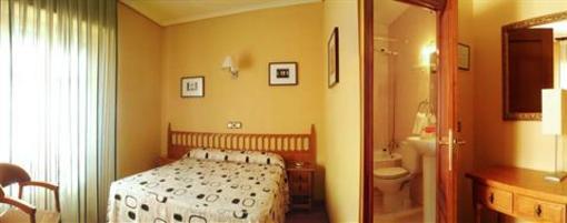 фото отеля Hostal Santillan Madrid