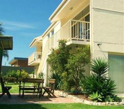 фото отеля Seashells Apartments Merimbula