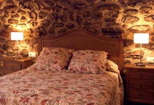 фото отеля Apartamentos Rurales Pedredo Arenas De Iguna