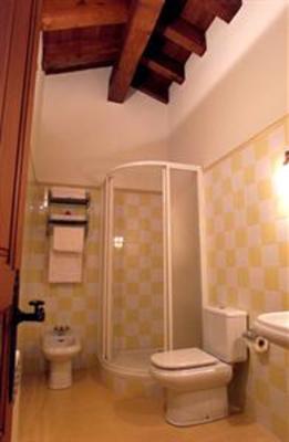 фото отеля Apartamentos Rurales Pedredo Arenas De Iguna