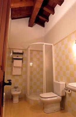 фото отеля Apartamentos Rurales Pedredo Arenas De Iguna