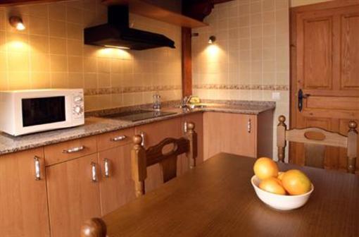 фото отеля Apartamentos Rurales Pedredo Arenas De Iguna