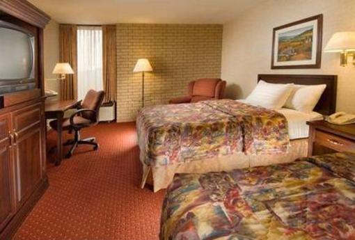 фото отеля Drury Inn & Suites Charlotte North