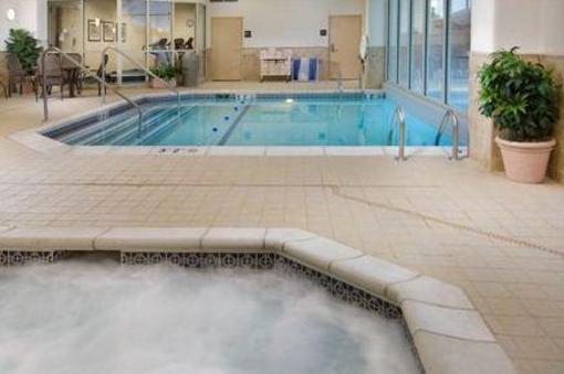 фото отеля Drury Inn & Suites Charlotte North