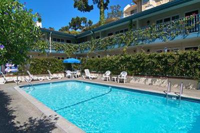 фото отеля Dolphin Inn Carmel By the Sea