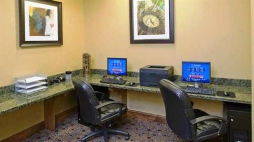 фото отеля Doubletree Austin - University Area