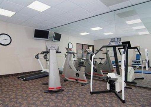фото отеля Quality Inn & Suites Airport Anchorage