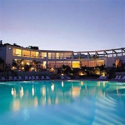 фото отеля Parque Da Floresta Resort Budens