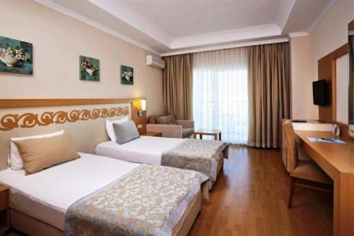 фото отеля Hotel Titan Select